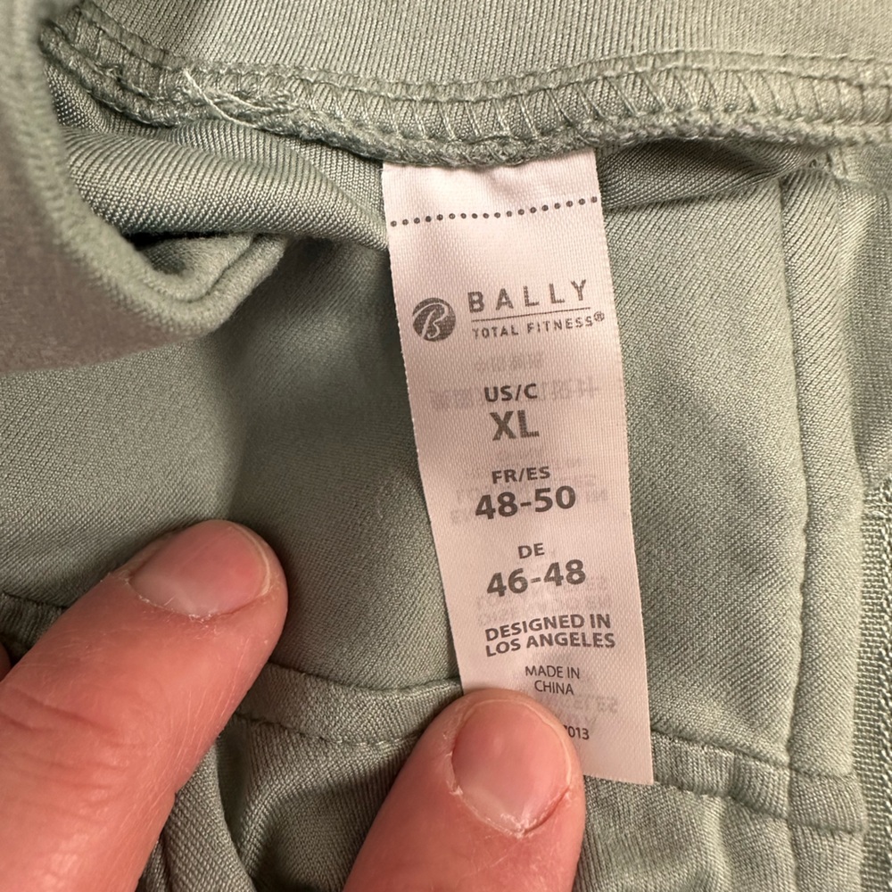 Jacket - Picture 3 of 3